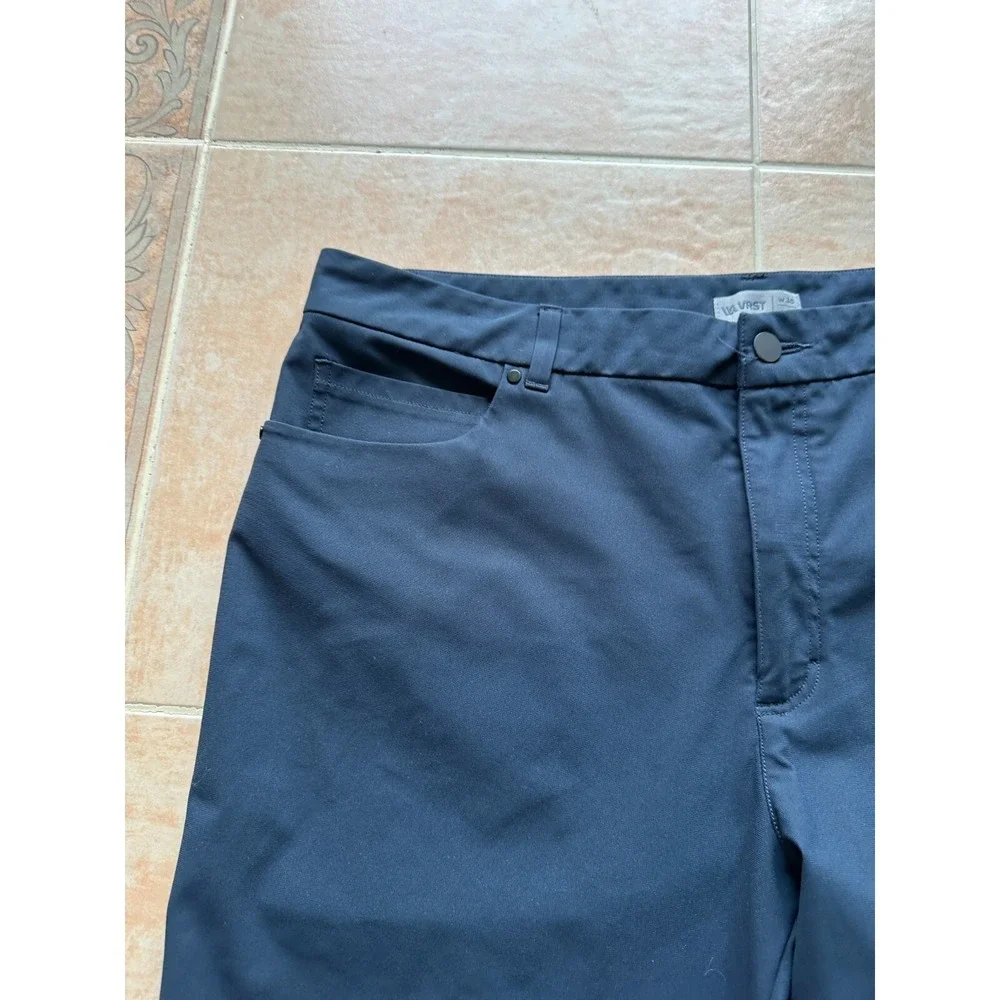 VRST Athletic 5 Pocket straight from Knee to calf pants Men's size 38 x 32